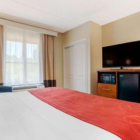 Comfort Suites Tallahassee Capitol - University Area Exterior photo