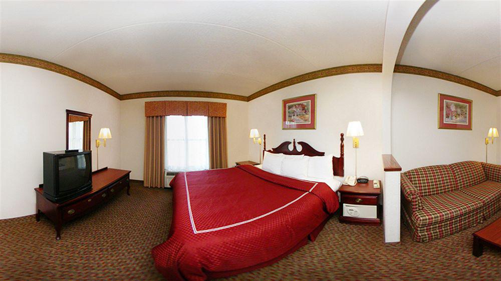Comfort Suites Tallahassee Capitol - University Area Exterior photo